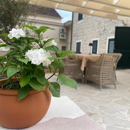 Apartment Caserma Kotor Exterior foto